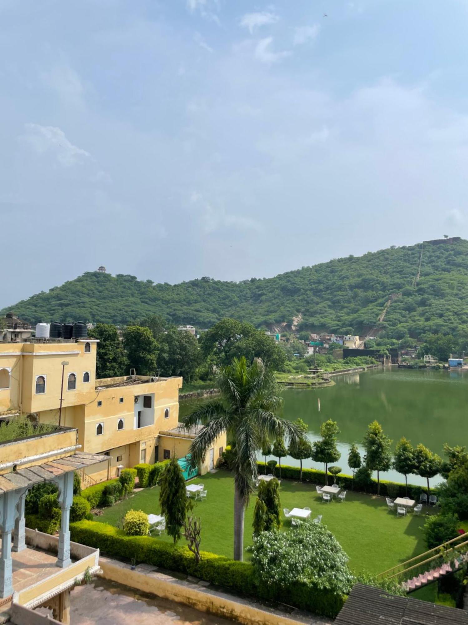 Hotel Haveli Katkoun Būndi Exterior foto