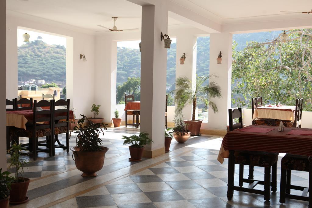 Hotel Haveli Katkoun Būndi Exterior foto
